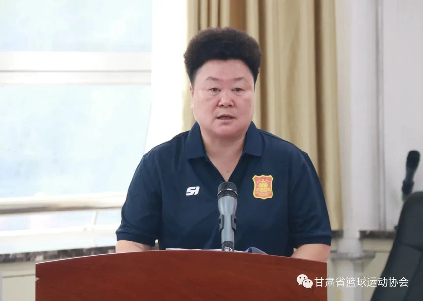 如何通过训练提高篮球运动员的速度_1